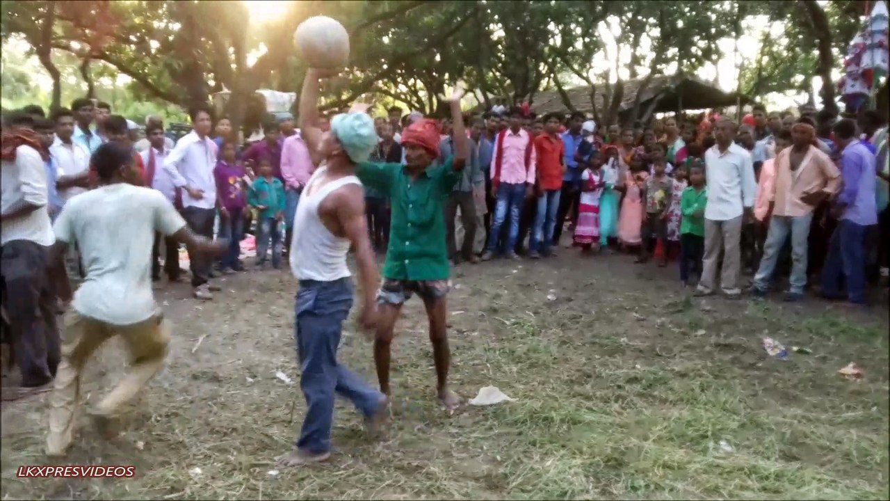 AMAZING ONE WEIGHTLIFTING OF 50 KG BY AN AMAZING MAN IN MAHABIRI AKHADA PRO NICE ONE