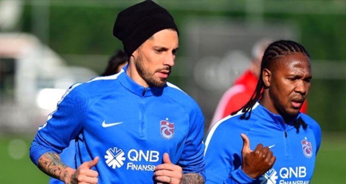 Beşiktaş, Eski Futbolcusu Jose Sosa'yı Kiralamak İstiyor