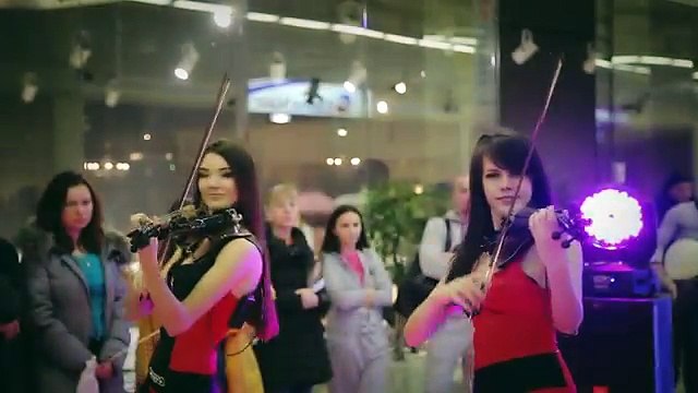 Празднование дня рождения торгового центра 'Диамант'