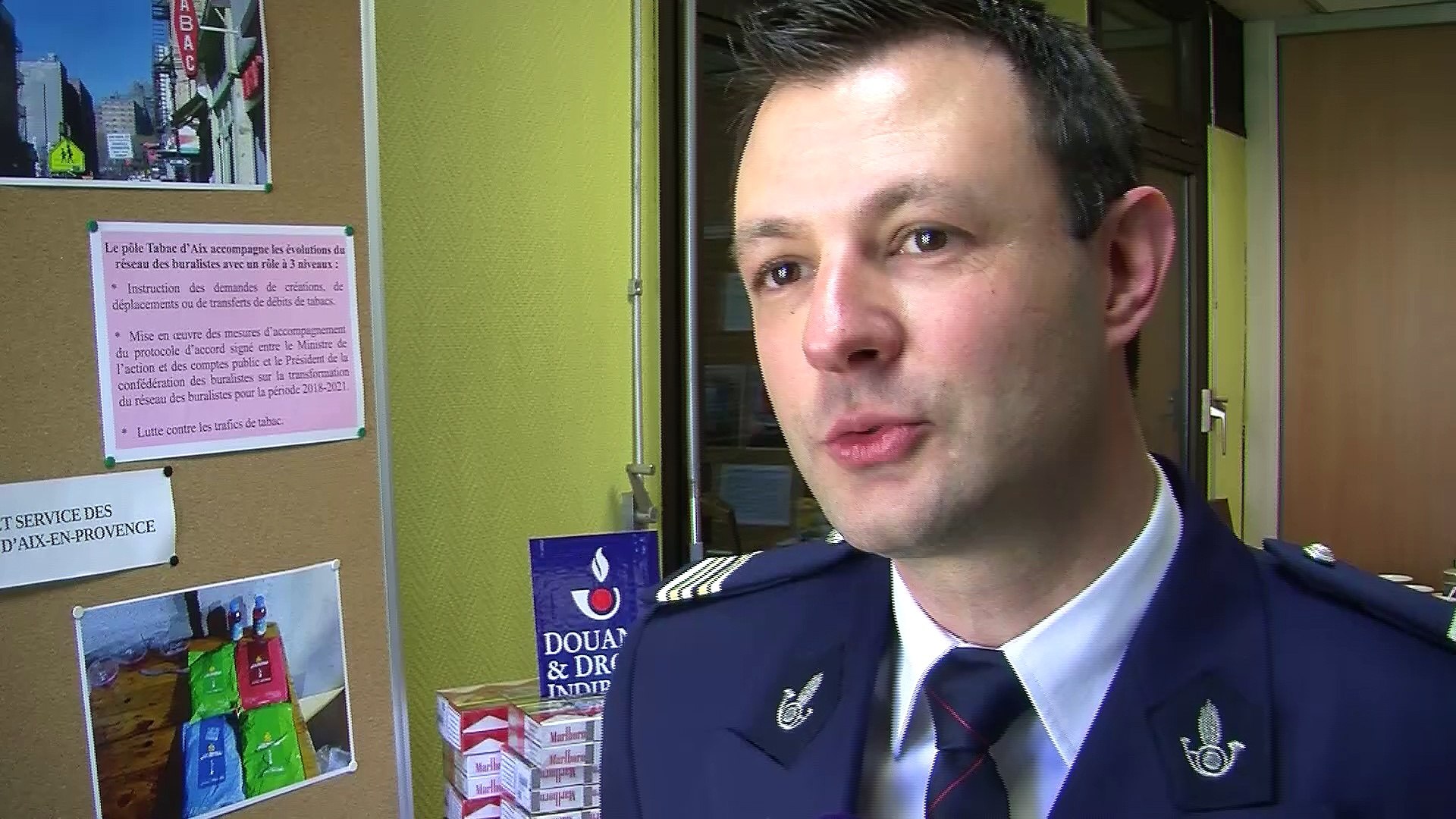 Officier Du Ministère Public Aix En Provence Jérôme Sales, chef divisionnaire surveillance des douanes de Provence. -  Vidéo Dailymotion
