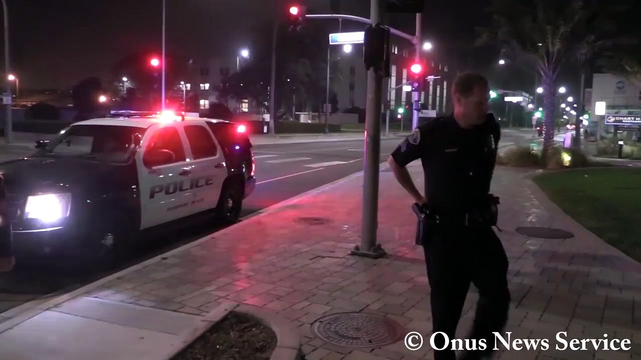Uneducated Cop Gets Owned While Writing Bogus Ticket