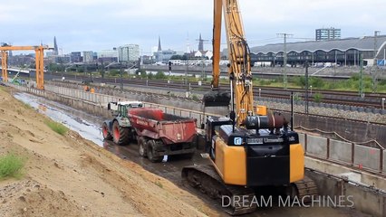 CATERPILLAR 349E LONG REACH BAGGER TUNNEL BAUSTELLE FÜR U-BAHN