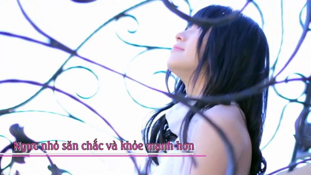 Biết 7 lợi ích này, các nàng ngực nhỏ có thể ngẩng cao đầu rồi!