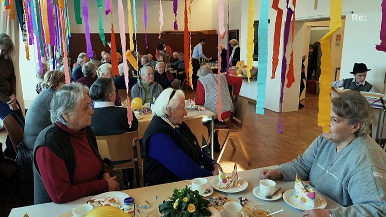 Zuhause alt werden - helfer statt heim