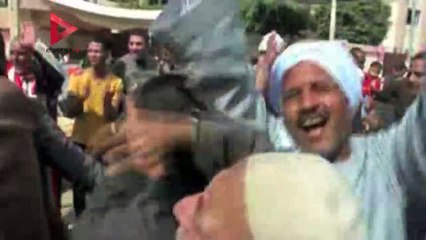 محافظ الفيوم يتفقد عددًا من اللجان الانتخابية