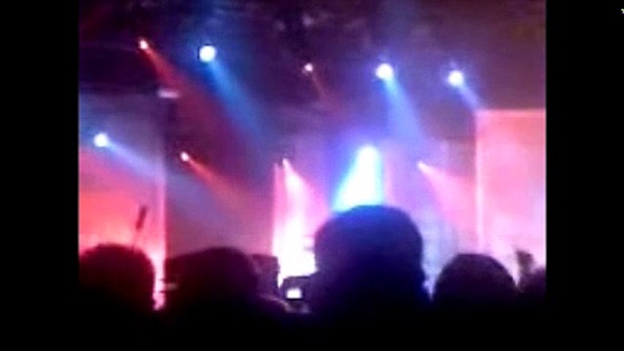 Muse - Citizen Erased, San Francisco Concourse, 07/18/2006