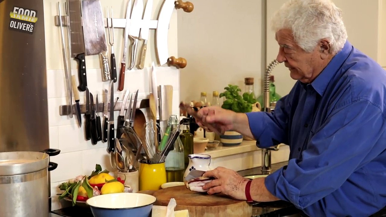 Real Spaghetti Carbonara Antonio Carluccio video Dailymotion