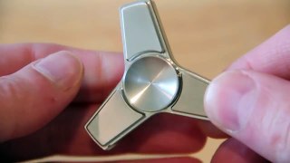 Nomad Fidget Spinner Pro Q1 Review: The Best Fidget Spinner You Can Buy?