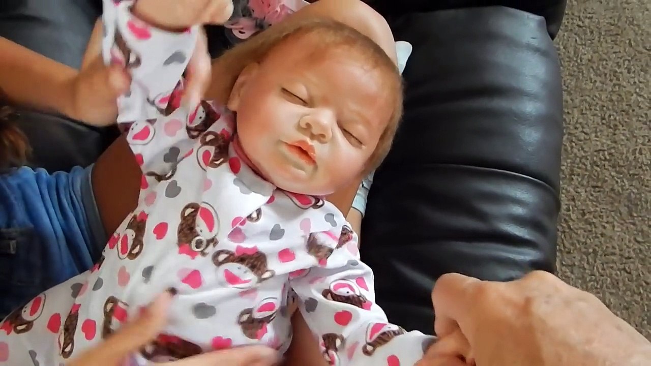 Brand New Box Opening Of New Reborn Baby NOT A GIVEAWAY NOW!