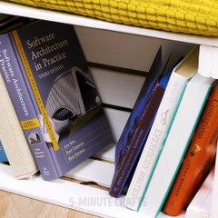 4 ideas that will impress any book lover.  bit.ly/2I6IVil