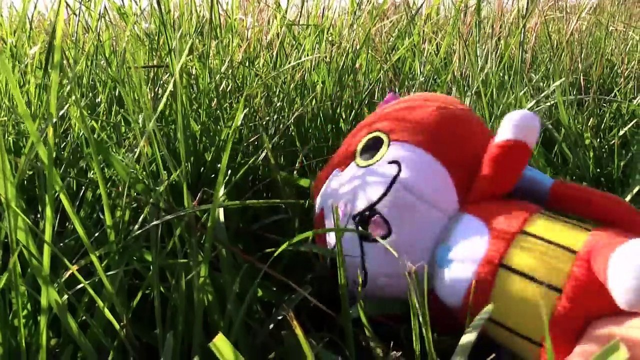 Yokai Watch vs. Pokemon plush