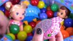 Boneca Baby Alive de Brinquedo toma Banho na PISCINA DE BOLINHAS