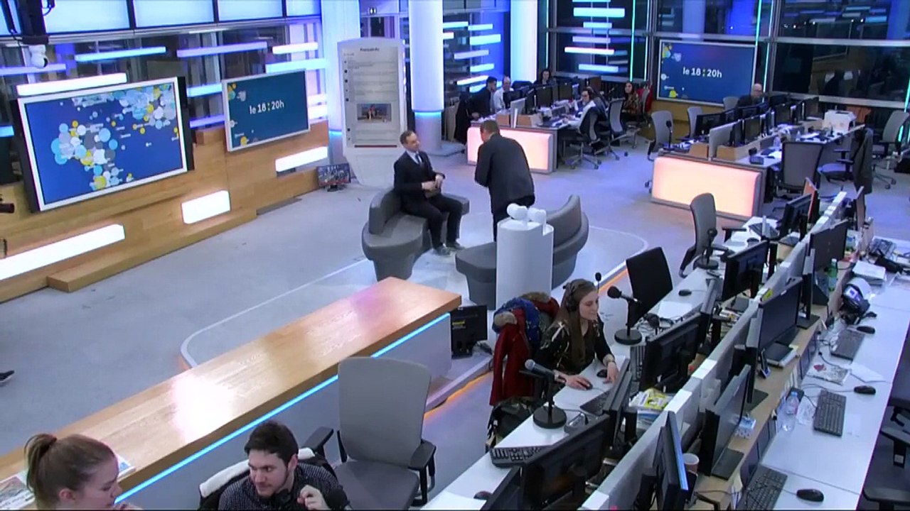 Nicolas Dupont-Aignan pense que "la petite délinquance gangrène nos cités"