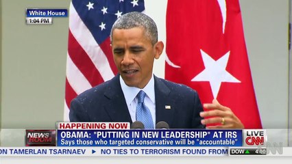 Obama asks Marines for umbrellas