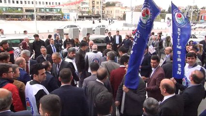 Öğretmenler performans uygulaması ve şiddete karşı birleşti