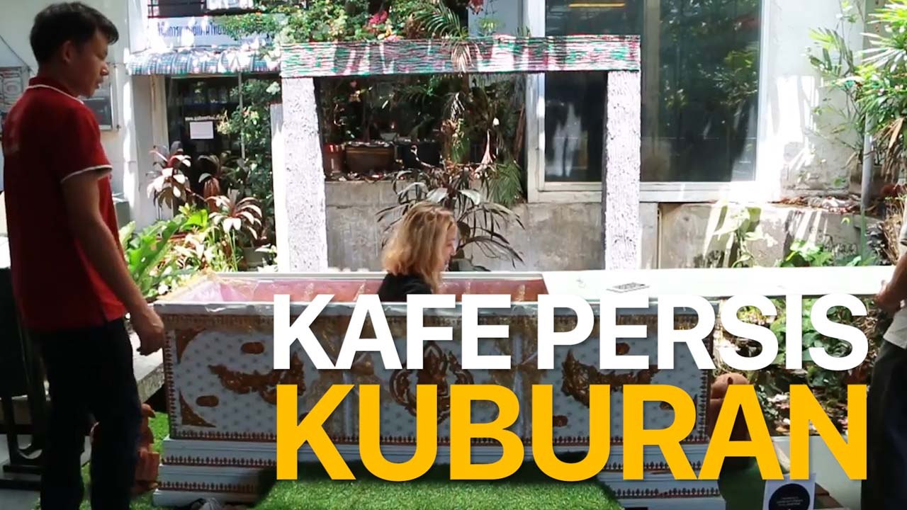 Kafe Ini Menyeramkan karena Persis Kuburan, Berani Datang?