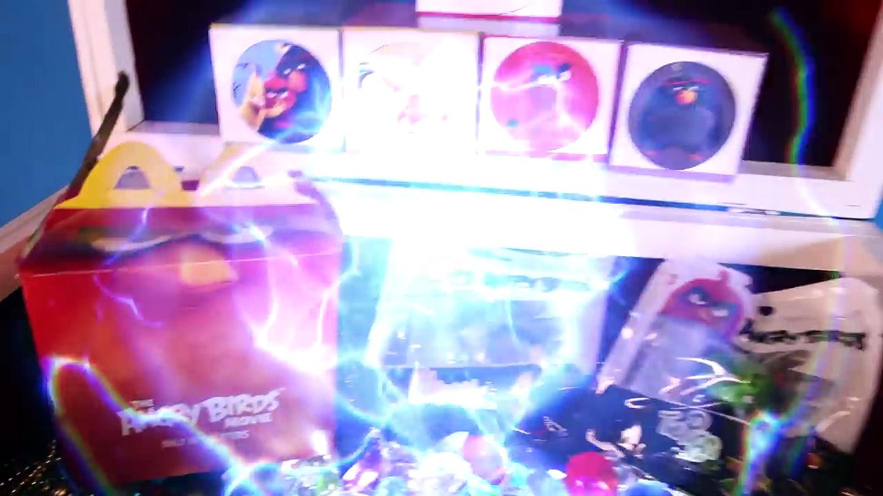 ANGRY BIRDS Movie Toys, Blind Bags, Happy Meal Toy + DIY Cubeez | Treasure Chest Surprise Toys