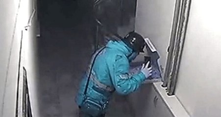 Kurye Pizzaya Tükürmüştü, Perde Arkasından 1 Milyon Liralık Şantaj Çıktı