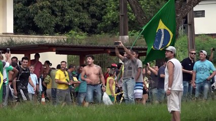 Confrontos durante caravana de Lula em Foz do Iguaçu