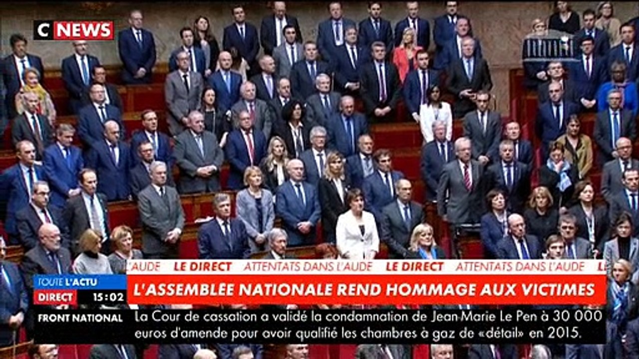 Regardez la minute de silence à l'Assemblée nationale "à la mémoire des victimes, à la mémoire d'un héros français"