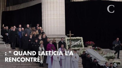 "Dépressif et bourré de drogue" : ce que le père de Laeticia Hallyday a pensé de...