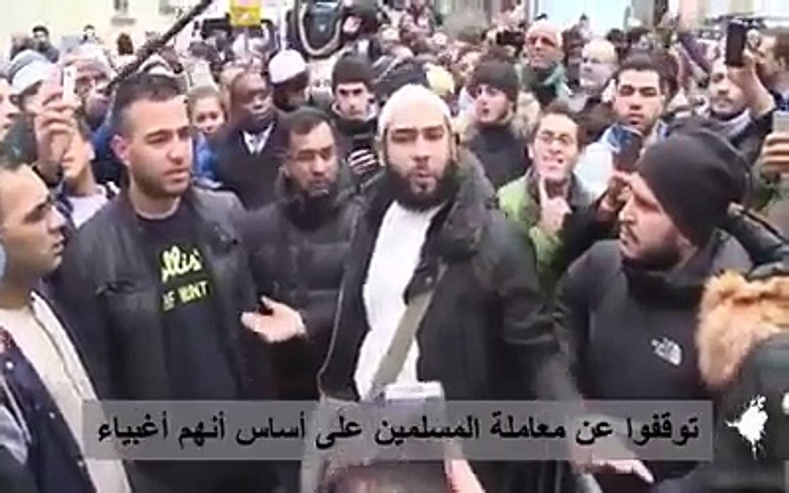 يستحق المشاهدة .. كلمات تسطر بماء الذهب لشاب مسلم بقلب فرنسا