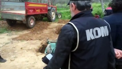 1700 yıllık lahiti satmak isterken yakalandılar - İZMİR