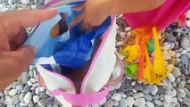 plajda oyunlar elif minik ve maşa ile oynuyor, eğlenceli çocuk videosu