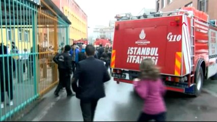 Zeytinburnu'nda Okulda Yangın