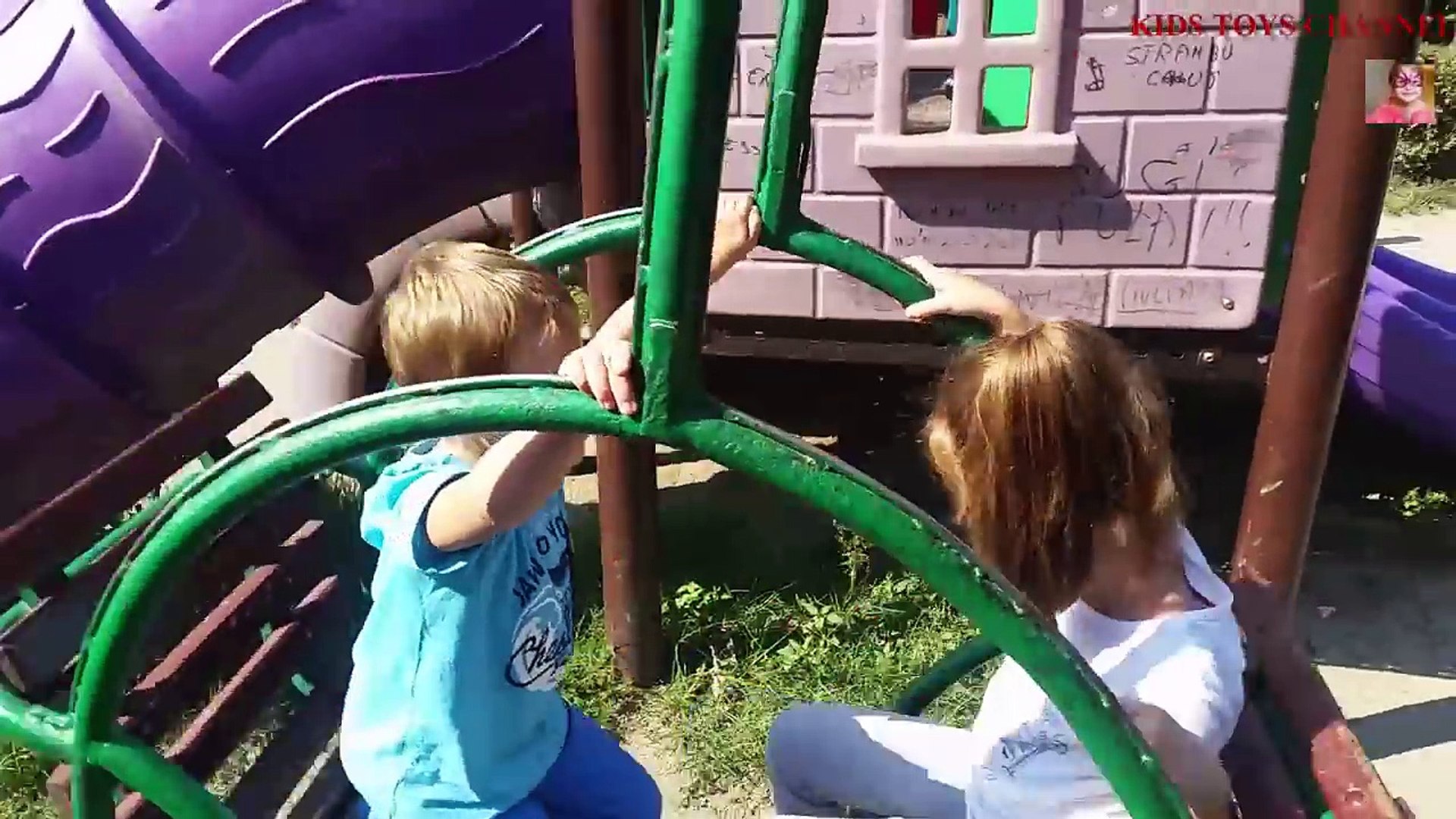 Outdoor playground for kids. Kids playing in funny play place. VIDEO KIDS TOYS CHANNEL