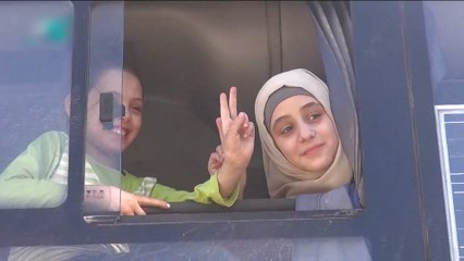 'Biggest' evacuation sees more than 6,700 people leave Syria's Ghouta