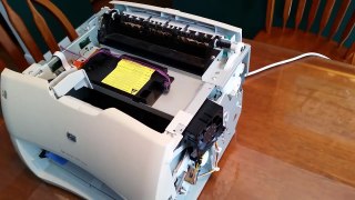 HP LaserJet 1200 repair - Lubricating the Laser Scanner motor