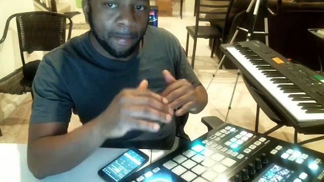 CRAFTING A CLASSIC HIPHOP BEAT %7C MASCHINE STUDIO