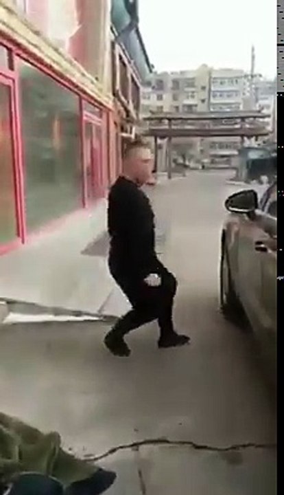 Quand tu oublies que ta voiture se ferme toute seule... FAIL