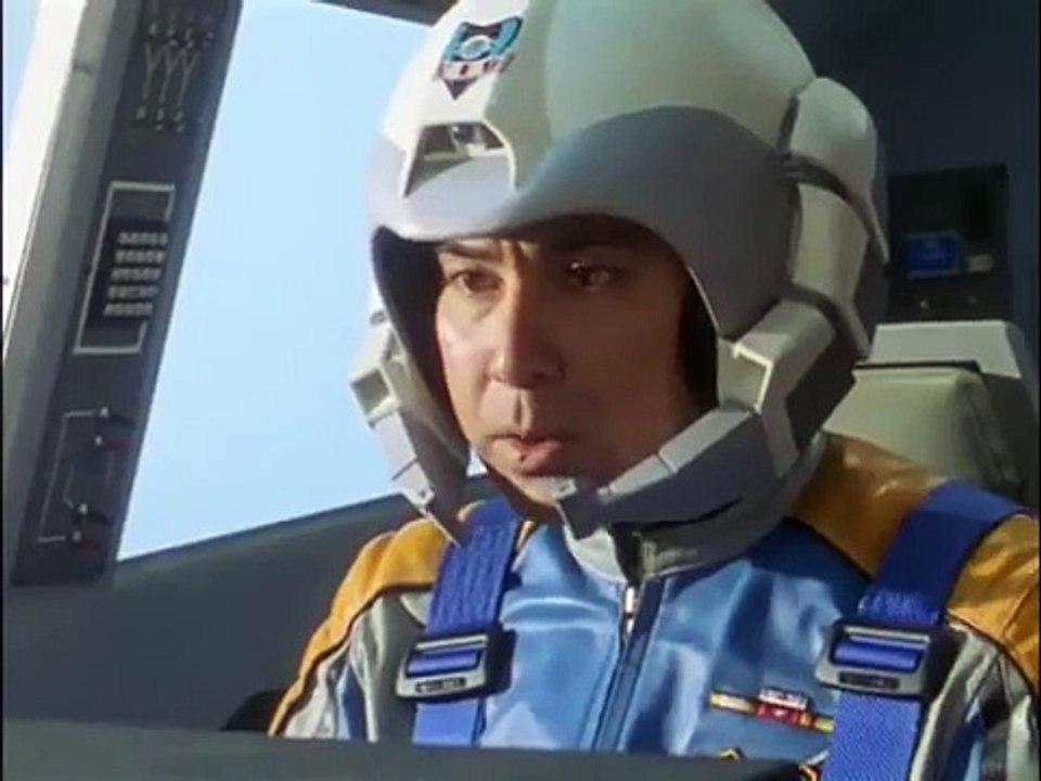 Ultraman Agul fighting..