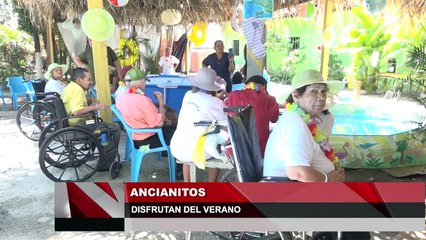 Ancianos disfrutan del verano
