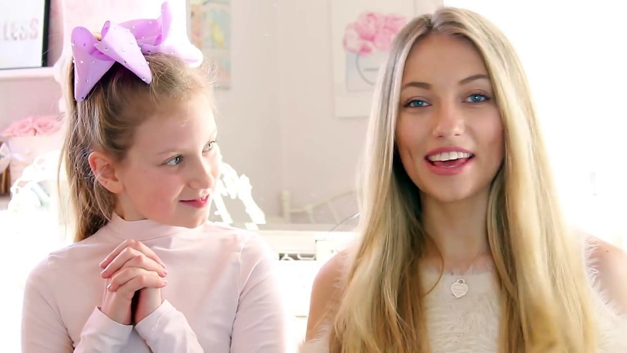 OUTFIT CHALLENGE WITH MY BIG SISTER | Cocos World ft Freddy My Love