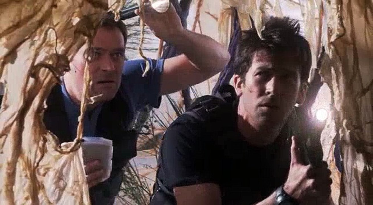 Stargate Atlantis S01 E12 The Defiant One
