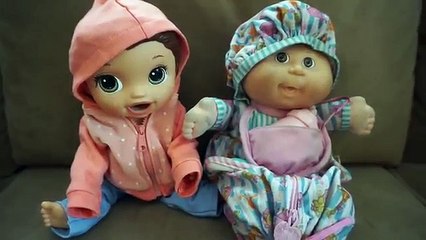 BABY ALIVE Jenna Turns Into A Unicorn!