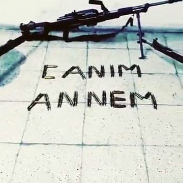 Mermilerle Canım ANAM yazmak ) (Askerde yazmayan var mı)