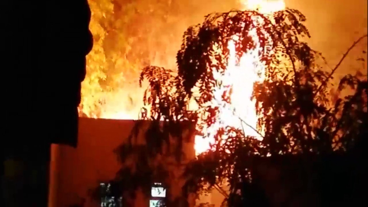 فيديو جديد لحريق مبنى الإسعاف بالمعادي