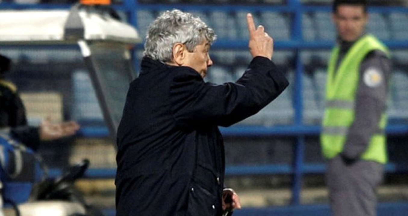 Lucescu, Enes Ünal'ın Moralini Altüst Etti: Golü Senin Yüzünden Yedik