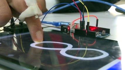 Görme engelliler resimleri titreşimle hissedecek - İZMİR