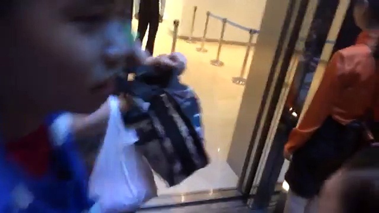 Worlds NOW Fastest Elevator (18 m/s) - Shanghai Towers Observation Deck (120 floors in 55 seconds)