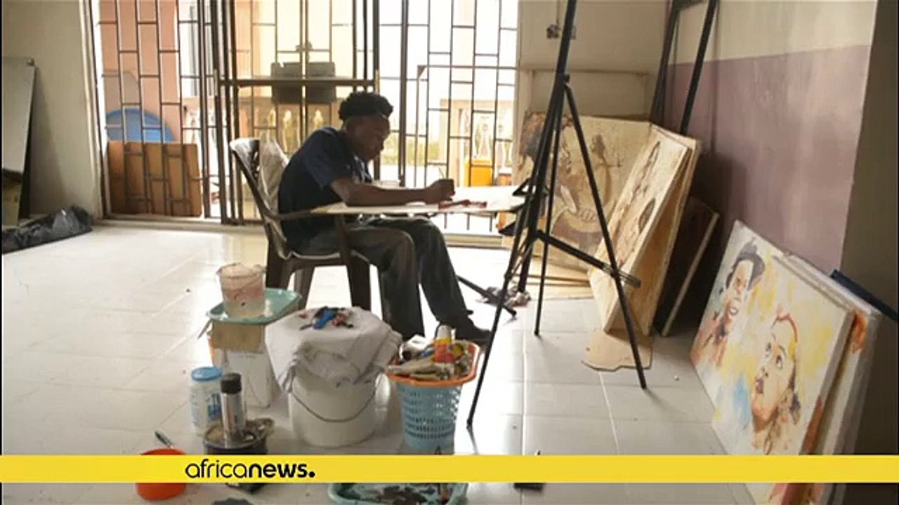 Meet the Nigerian artist Ekene Ngige,using coffee to produce stunning artworks