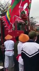 FUN - ĐOÀN RƯỚC KIỆU CHẶN XE CỨU HỎA