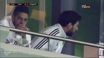 Quand Messi quitte les tribunes après le sixième but de l'Espagne contre l'Arg
