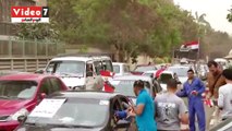 ناخبو مصر الجديدة ينظمون مسيرة بالسيارات تحمل صور الرئيس السيسي