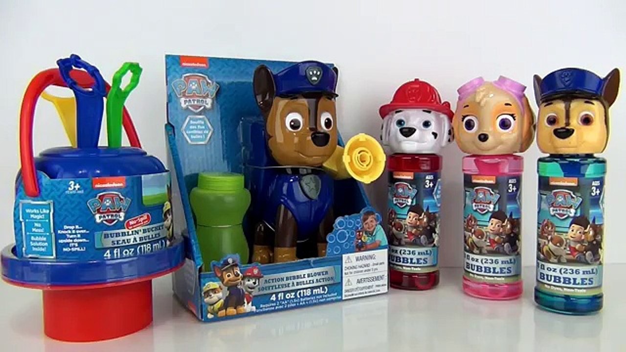 PAW PATROL BUBBLES! Bubble Maker & NEW Bath Squirters