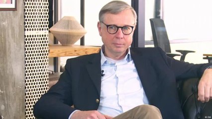 الأدوية والنصائح الطبية عبر الانترنت